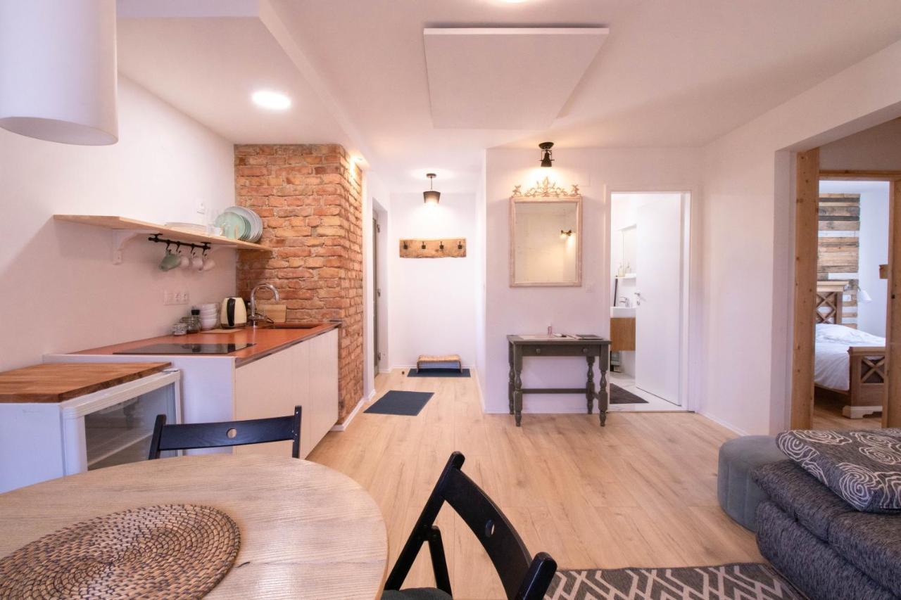 Garden Apartments เบลด ภายนอก รูปภาพ